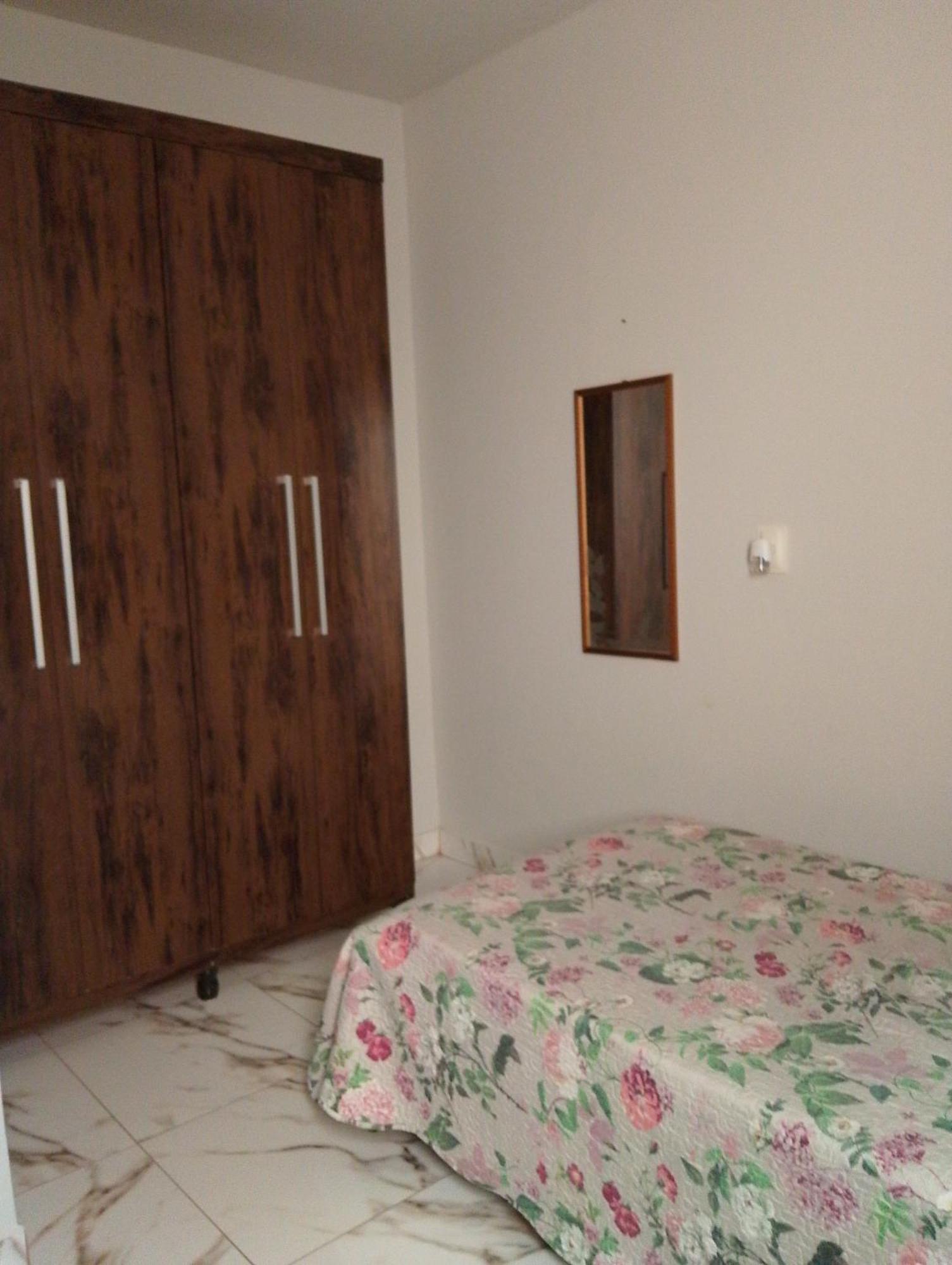 Casa Amarela Apartment Uberlandia Bagian luar foto
