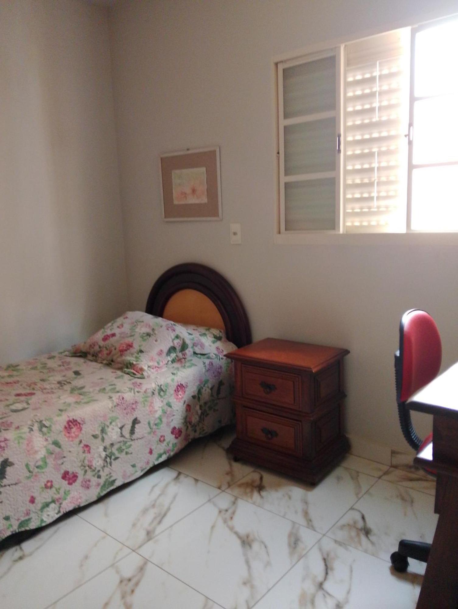 Casa Amarela Apartment Uberlandia Bagian luar foto